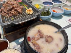 -益百岁牛尾汤(香山路店)