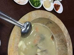 -双廊杨记石锅鱼石锅牛肉