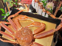 -蟹犇前•帝王蟹雪蟹(陆家嘴店)