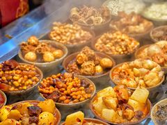 -董哥山城碗碗香(美专校街店)