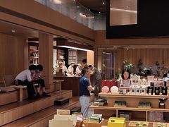 -奈雪茶院·茶室茶馆(广州粤海天地店)