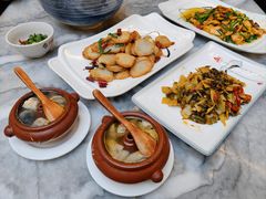 烧椒冬菜拌香笋-蔼若春.传承云南菜(金碧公园店)