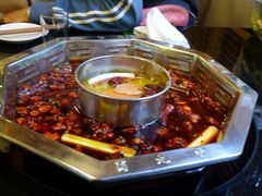 鸳鸯锅-蜀九香火锅(九眼桥店)