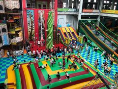 -蒙特利亲子乐园