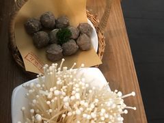 -左庭右院鲜牛肉火锅(浦江欢乐颂店)