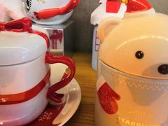 -星巴克(杭州西湖银泰1F店)