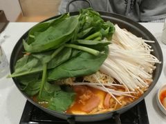部队火锅-秀男家米肠汤饭