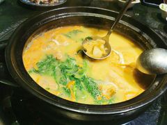 -大匠工房古船木艺术餐厅·猪肚鸡专门店(长白仙岛店)