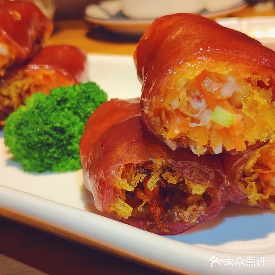 喜悦·点心乳鸽(步步高店)