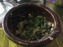 皮蛋抖辣椒茄子-老味道湘菜