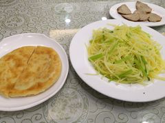 -李连贵熏肉大饼(沈阳站店)