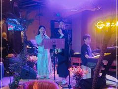 -不二·民谣音乐餐吧(长沙店)