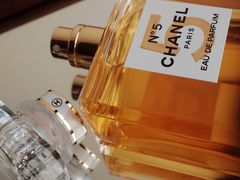 -CHANEL(恒隆广场店)