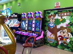 -汤姆熊欢乐世界(滨江店)