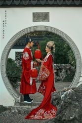 -乐派诗婚纱摄影