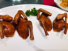 烤乳鸽-利苑酒家(金宝店)