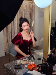 -艾米丽婚纱礼服