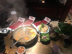 -左庭右院鲜牛肉火锅(新梅广场店)