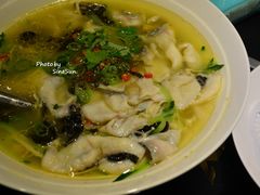 特色飘香鱼-吉友粥底火锅(方斜路店)