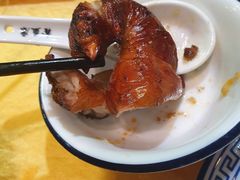 -东方之猪四更烤乳猪(金垦总店)