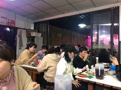大堂-知味脆皮鸡
