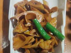 -金枝玉叶上海人家食府(三里河店)