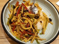 -西部马华清真兰州牛肉面·烧烤夜市(三里河店)