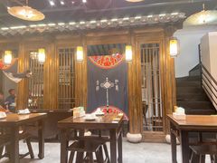 -聚汇三少·龙虾·中餐厅(莫邪路新天地店)