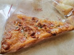 -顶东面包花园·生日蛋糕(世博店)