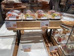 -七鲜超市(瑞虹天地太阳宫店)