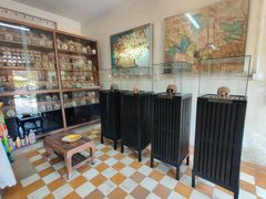 -吐斯廉屠杀博物馆