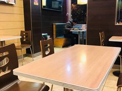大堂-永和豆浆•台北卤肉饭(山水大润发店)