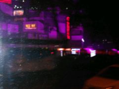 -资和信百货商场