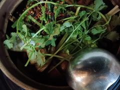 -胡须佬鸡煲四季火锅店(石厦西村直营店)