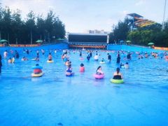 -欢乐水魔方水世界