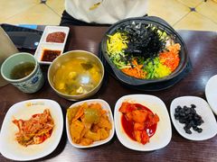 石锅猪肉拌饭-釜山豚骨汤饭(芝罘万达广场店)