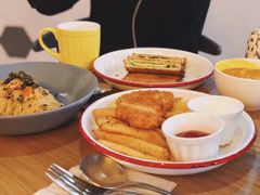 -HELLO 27 意面·沙拉·帕尼尼