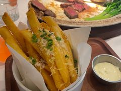 -阿妮叶李(光谷世界城店)