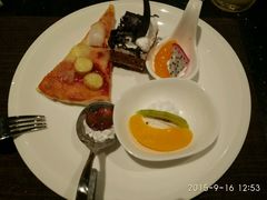 -天宇菲尔德·花园西餐厅·海鲜自助餐