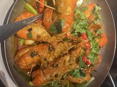 -大头虾越式风味餐厅(光明广场店)