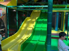 -蒙特利亲子乐园