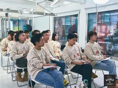 -鸿通城购物中心