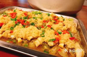 Garlic Steamed Clams