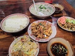 -老方桌烂蹄花川菜馆(九龙坡店)