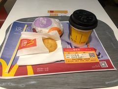 -麦当劳(杭州西湖银泰百货店)