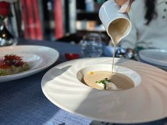 -弦月窗LUNETTE BY AMANDA(复兴路店)