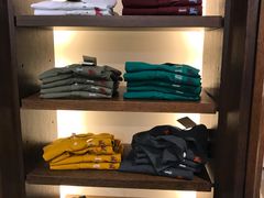 -巴宝莉工厂店/折扣店(工厂店)