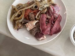 -尚品海鲜肥牛自助火锅(湖明店)