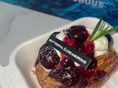-BUTTERFUL&CREAMOROUS 黄油与面包(三里屯太古里店)