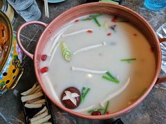 -三人行骨头王火锅(长寿店)